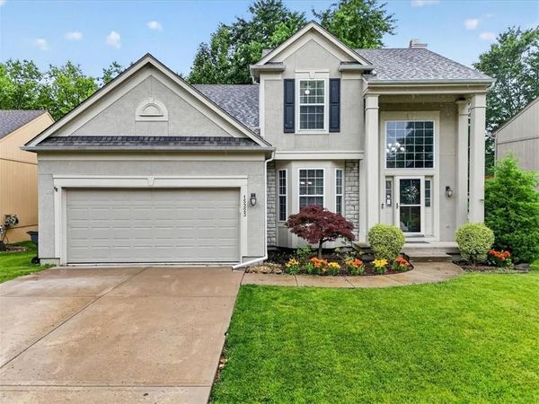15223 W 156TH Court, Olathe, KS 66062