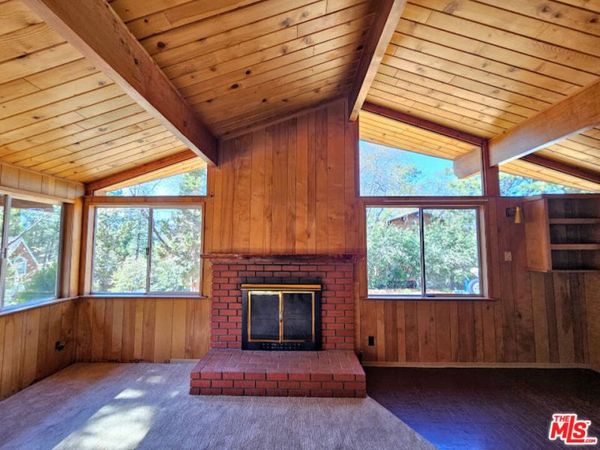 845 Moreno Lane, Sugarloaf, CA 92386