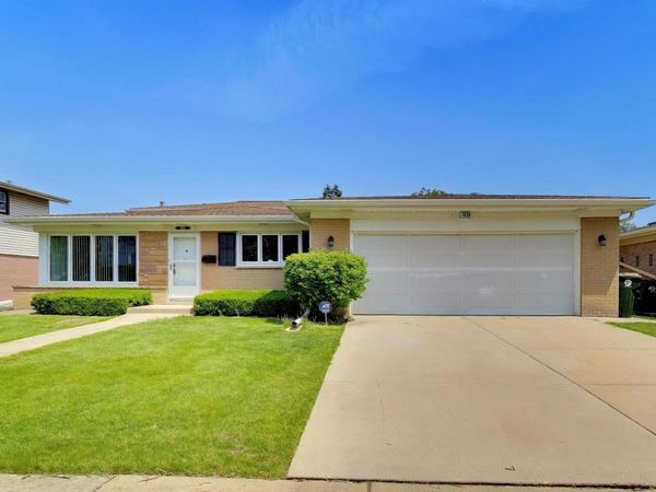 7630 Beckwith Road, Morton Grove, IL 60053