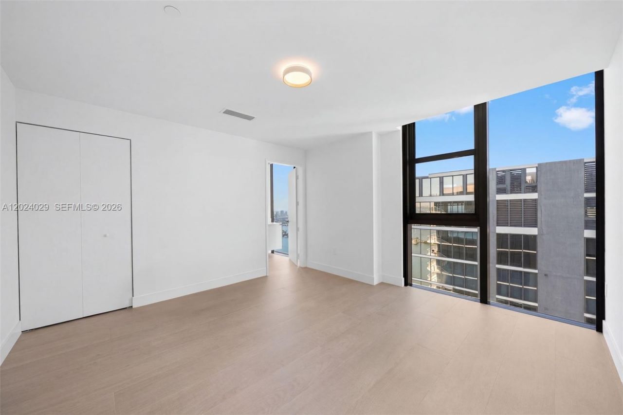 700 NE 24th St , Unit PH6005, Miami, FL 33137 Photo