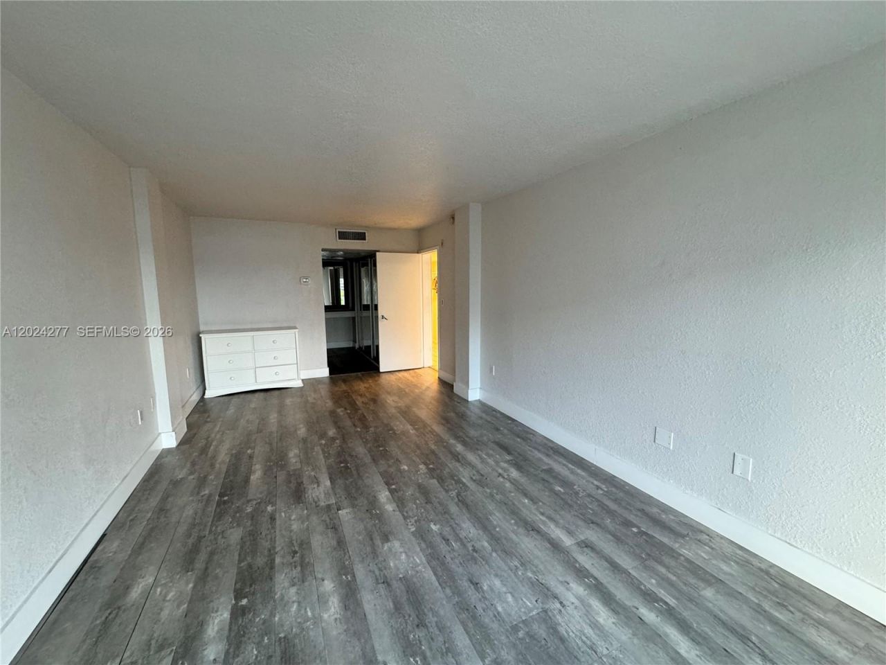 1650 NE 115th St , Unit 609, Miami, FL 33181 Photo