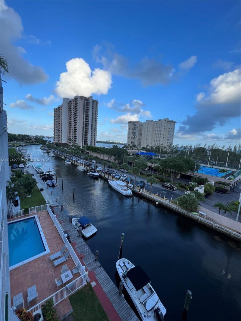 1650 NE 115th St , Unit 609, Miami, FL 33181 Photo