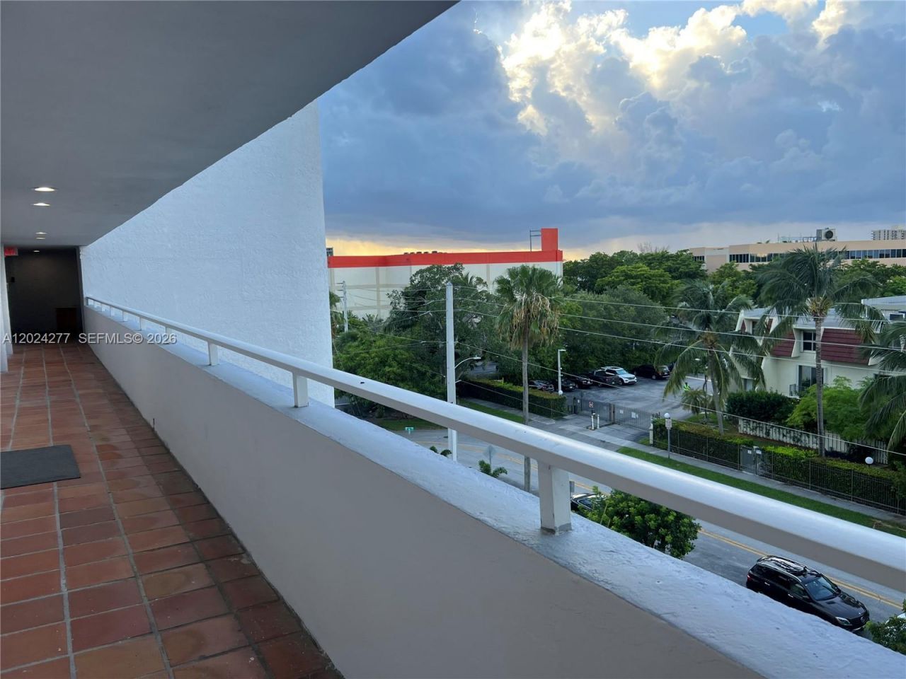 1650 NE 115th St , Unit 609, Miami, FL 33181 Photo