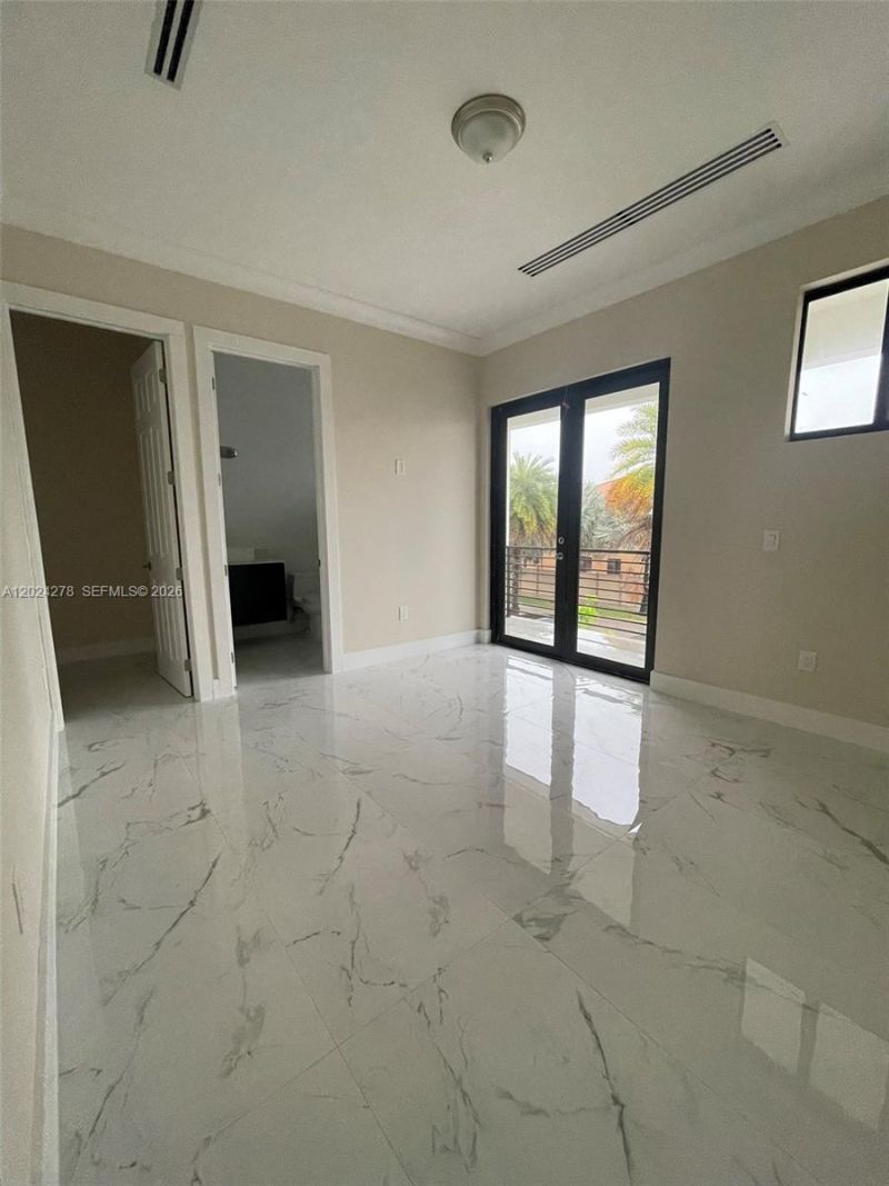 14442 SW 14th St , Miami, FL 33184 Photo