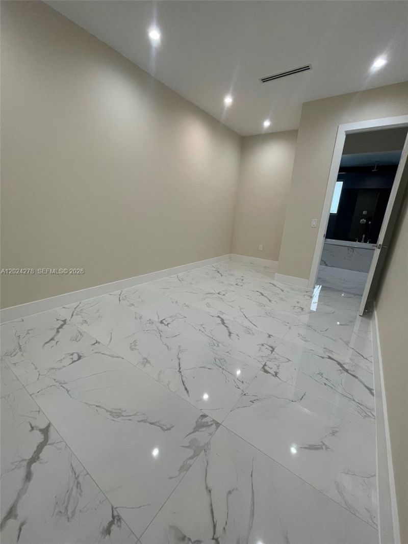 14442 SW 14th St, Miami, FL 33184 Photo