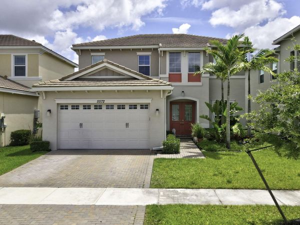 5572 Liberty Lane, Westlake, FL 33470