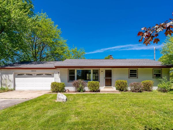N68W25930 Silver Spring Dr, Lisbon, WI 53089