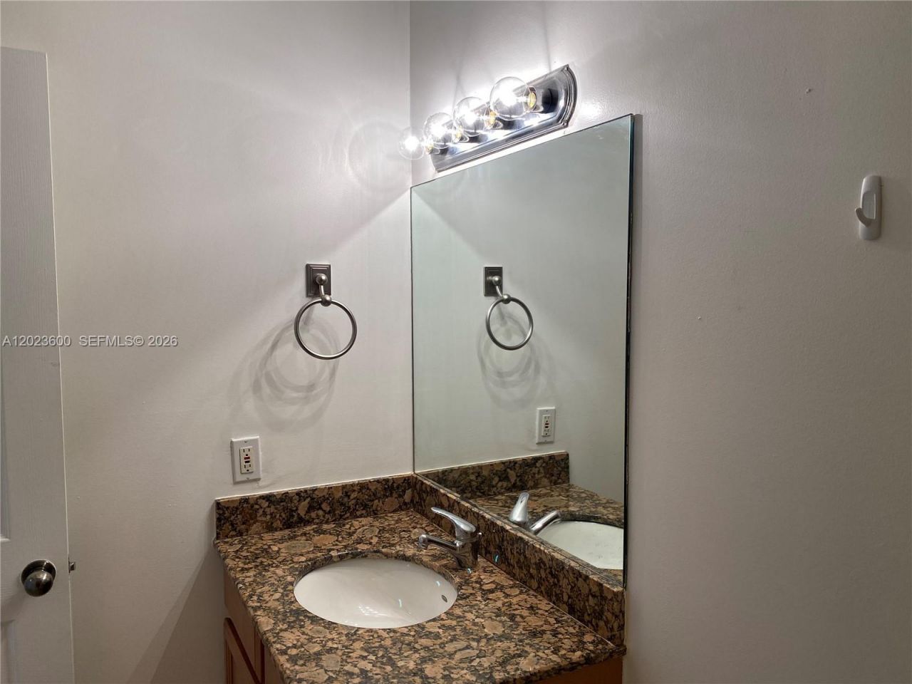 14500 SW 88th Ave , Unit 224, Palmetto Bay, FL 33176 Photo