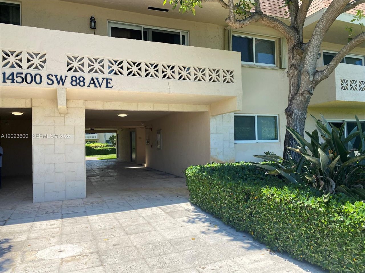 14500 SW 88th Ave , Unit 224, Palmetto Bay, FL 33176 Photo