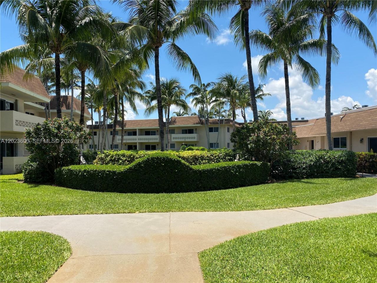 14500 SW 88th Ave , Unit 224, Palmetto Bay, FL 33176 Photo