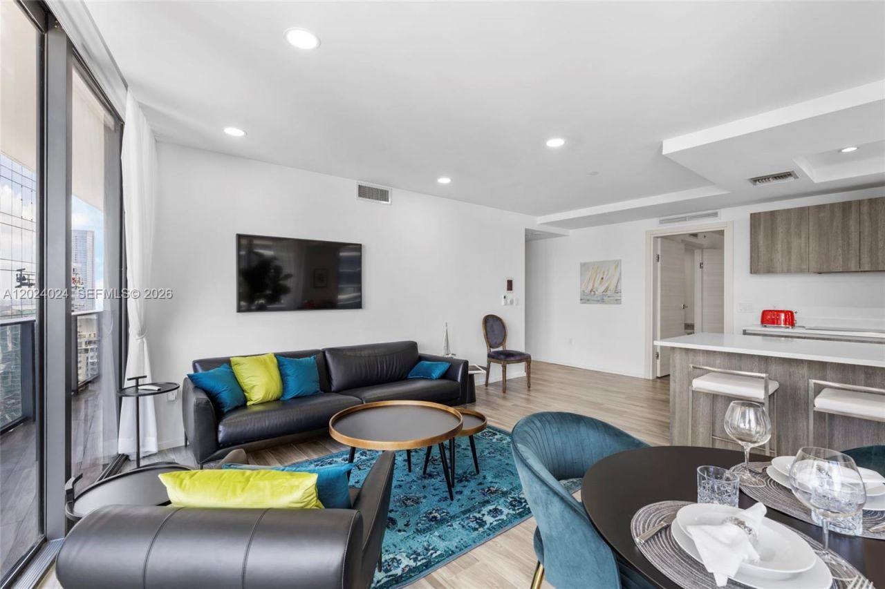 801 S Miami Ave , Unit 4405, Miami, FL 33130 Photo