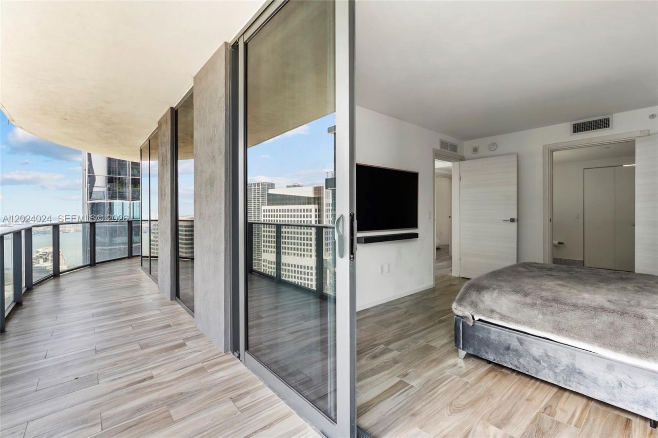 801 S Miami Ave , Unit 4405, Miami, FL 33130 Photo