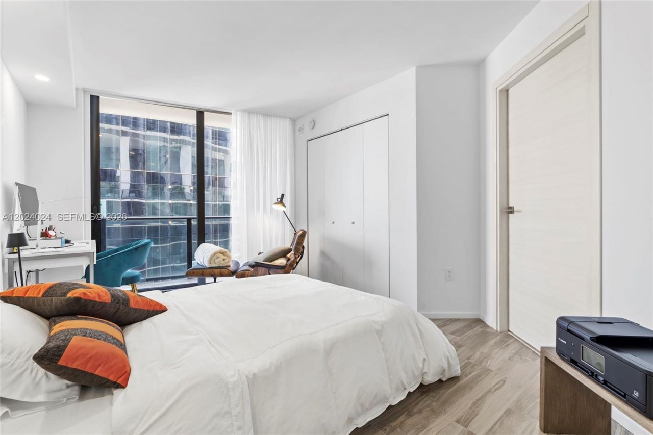 801 S Miami Ave , Unit 4405, Miami, FL 33130 Photo