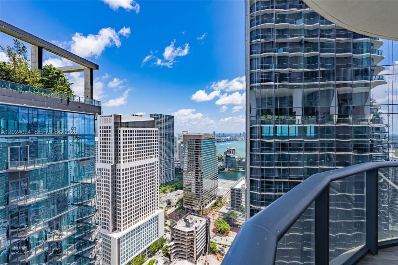 801 S Miami Ave , Unit 4405, Miami, FL 33130 Photo