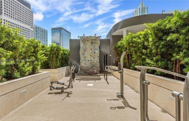 801 S Miami Ave , Unit 4405, Miami, FL 33130 Photo
