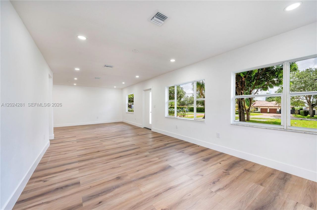 264 Navajo St, Miami Springs, FL 33166 Photo