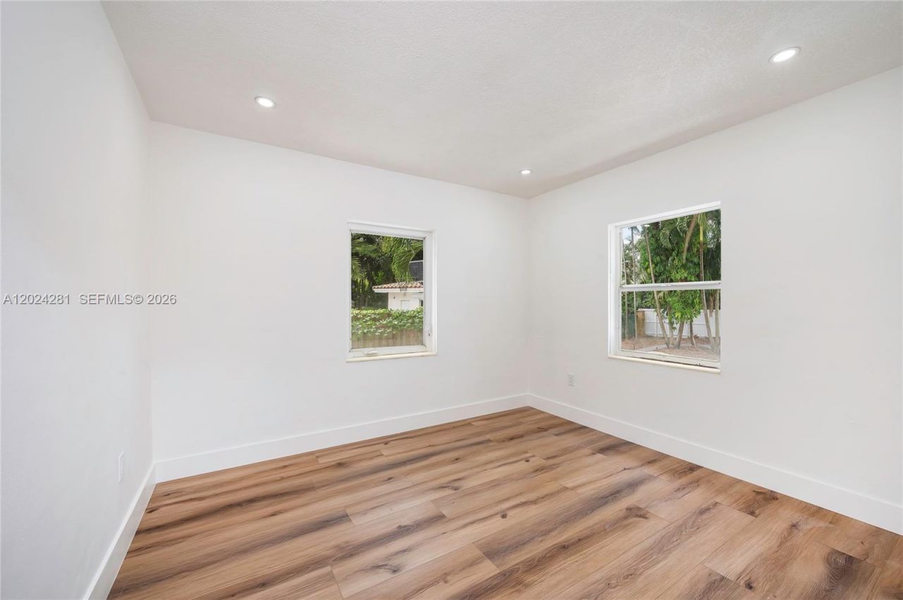 264 Navajo St , Miami Springs, FL 33166 Photo