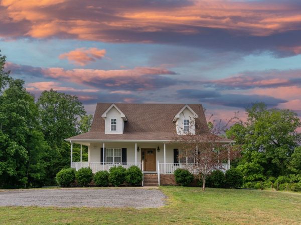 225 Sherman Road , Charlotte, TN 37036
