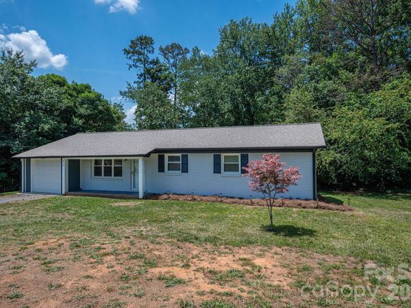 413 Bell Road , Kings Mountain, NC 28086