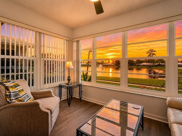 14604 Canalview Dr, Unit B, Delray Beach, FL 33484