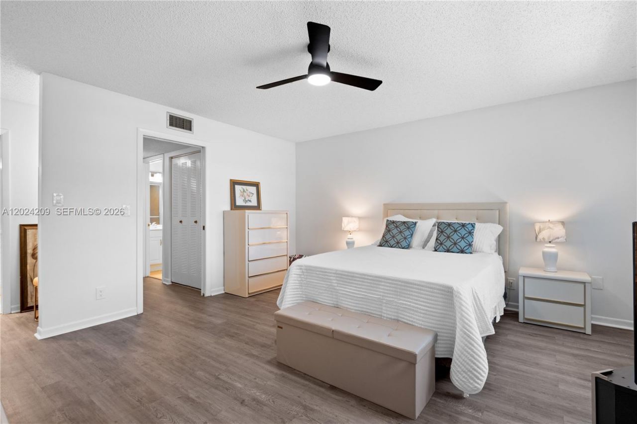 14604 Canalview Dr, Unit B, Delray Beach, FL 33484 Photo
