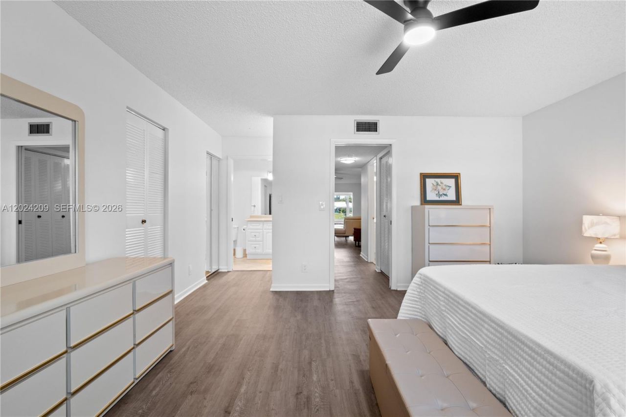14604 Canalview Dr, Unit B, Delray Beach, FL 33484 Photo