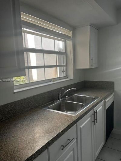 2621 SE 21st Ct , Unit 105-B, Homestead, FL 33035 Photo