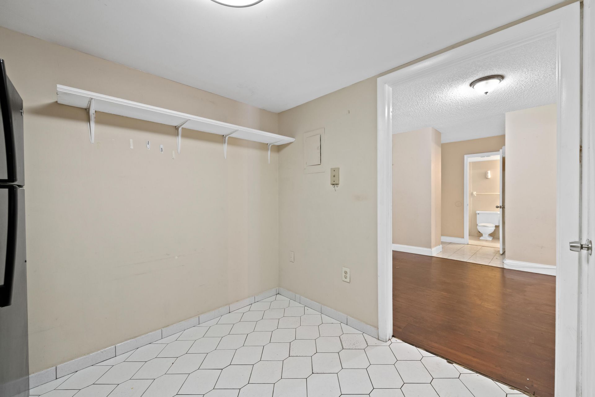 4156 Inverrary Drive, Unit 210, Lauderhill, FL 33319 Photo