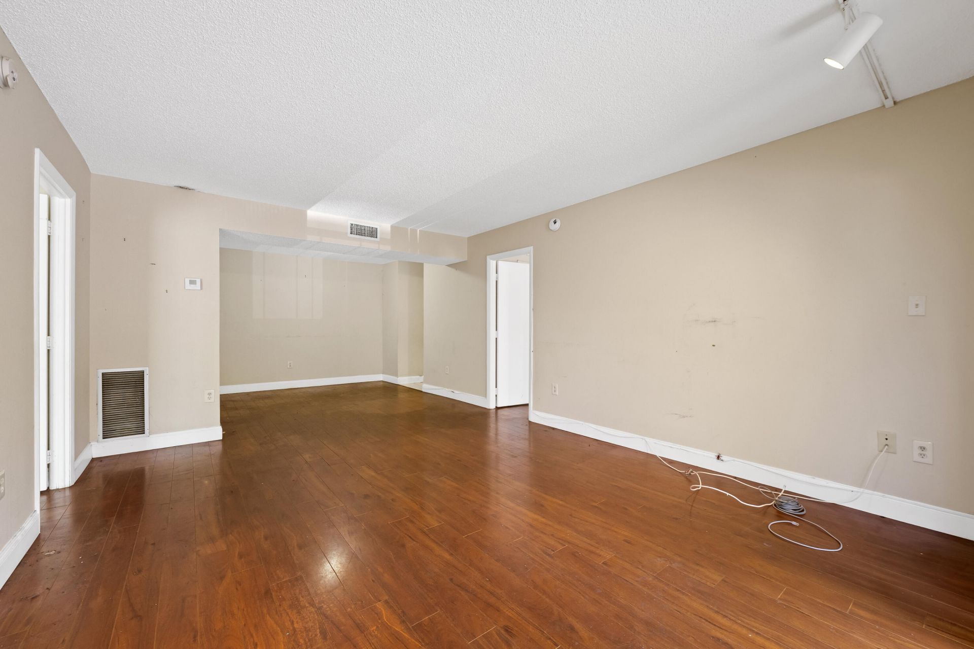4156 Inverrary Drive, Unit 210, Lauderhill, FL 33319 Photo