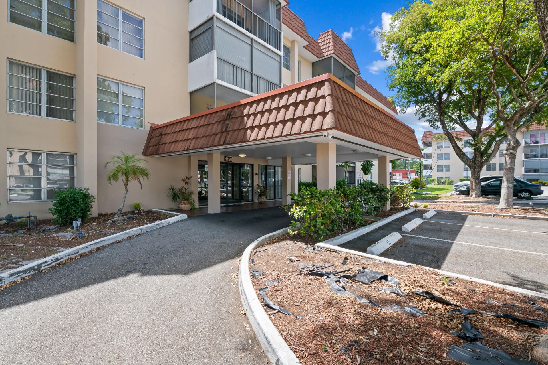 4156 Inverrary Drive, Unit 210, Lauderhill, FL 33319 Photo