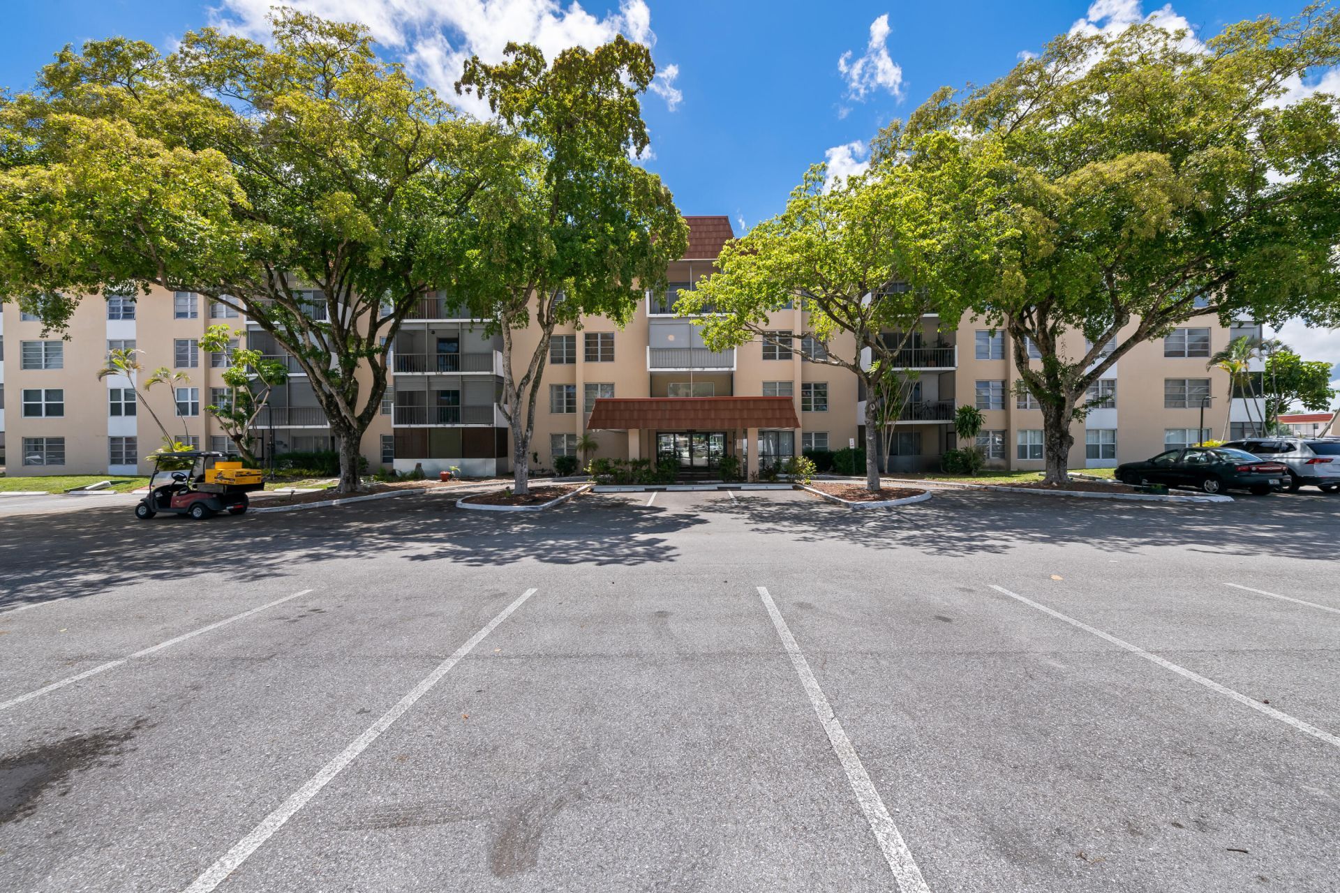 4156 Inverrary Drive, Unit 210, Lauderhill, FL 33319 Photo