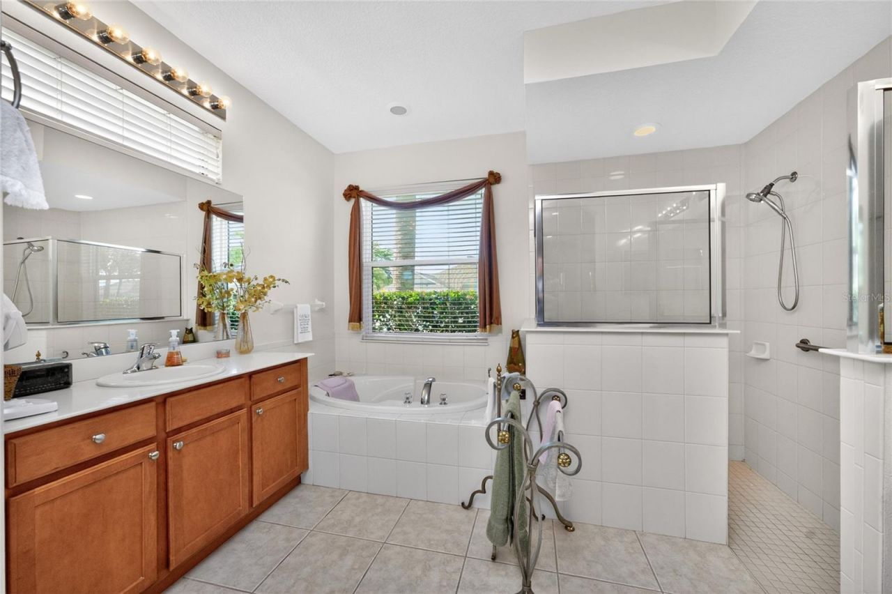 24416 Lakeview Place, Port Charlotte, FL 33980 Photo