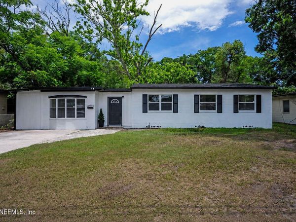 2351 GAILLARDIA Road, Jacksonville, FL 32211
