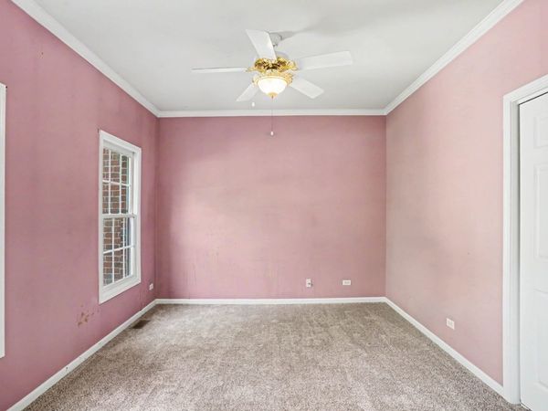 205 Willowwood Drive , Oswego, IL 60543