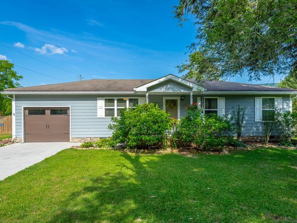 61 Cedar Lane, Trenton, GA 30752