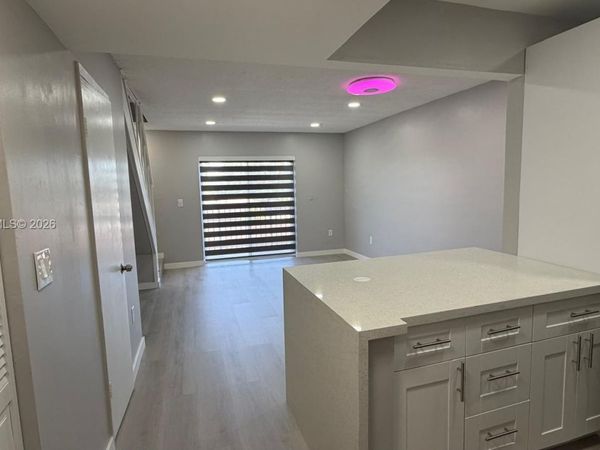 5731 NW 37th St , Unit 322, Virginia Gardens, FL 33166