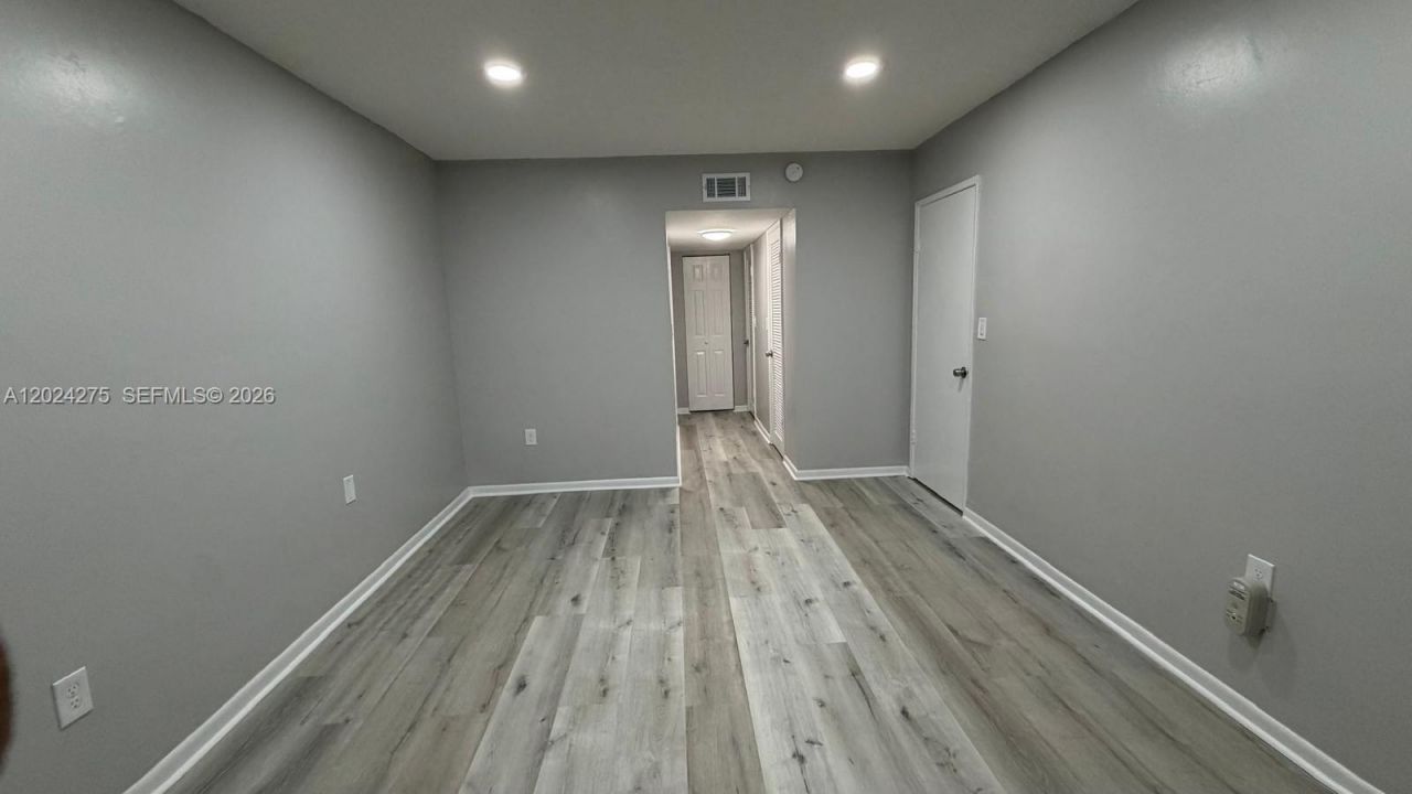 5731 NW 37th St , Unit 322, Virginia Gardens, FL 33166 Photo