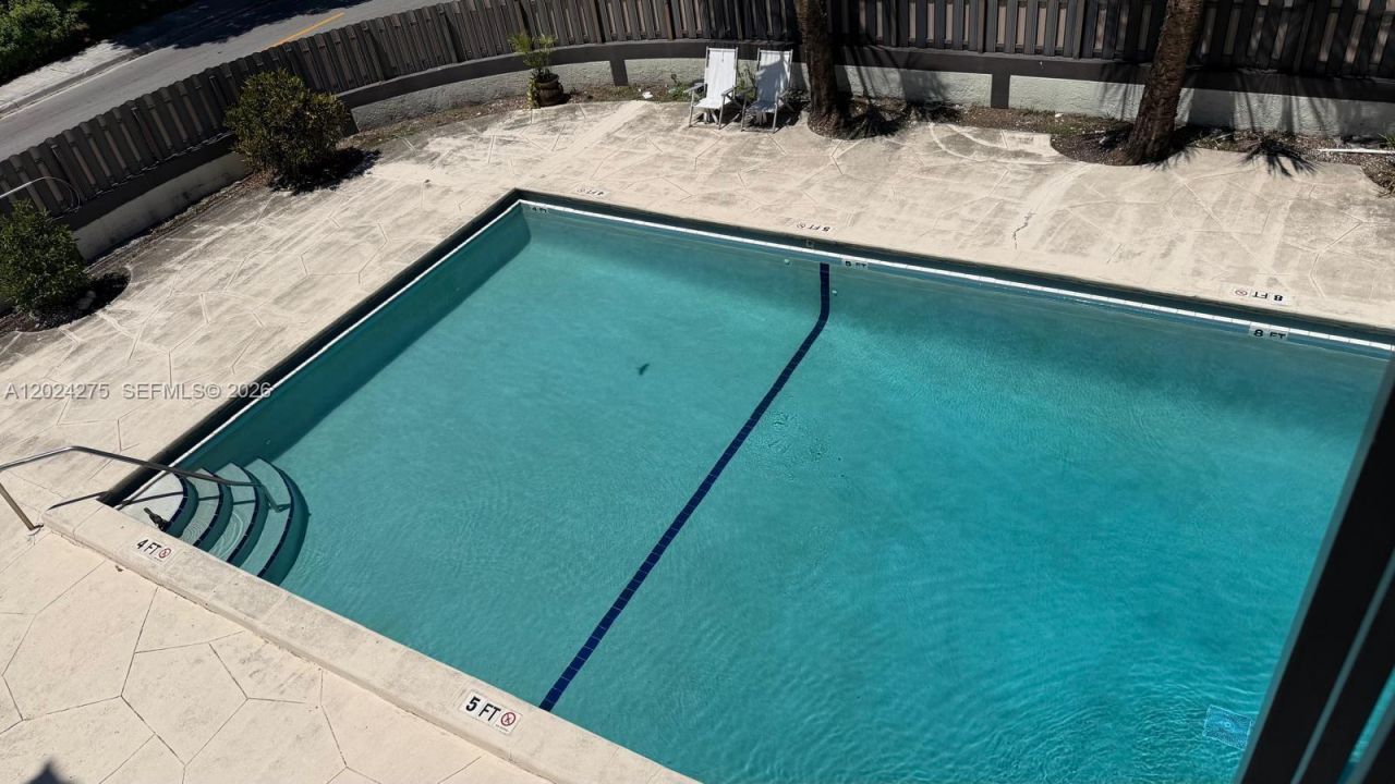 5731 NW 37th St , Unit 322, Virginia Gardens, FL 33166 Photo