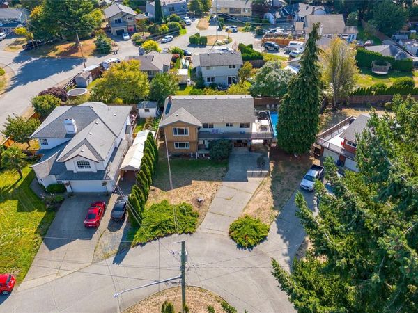 3258 Cora Hill Pl, Colwood, BC V9C 3H4