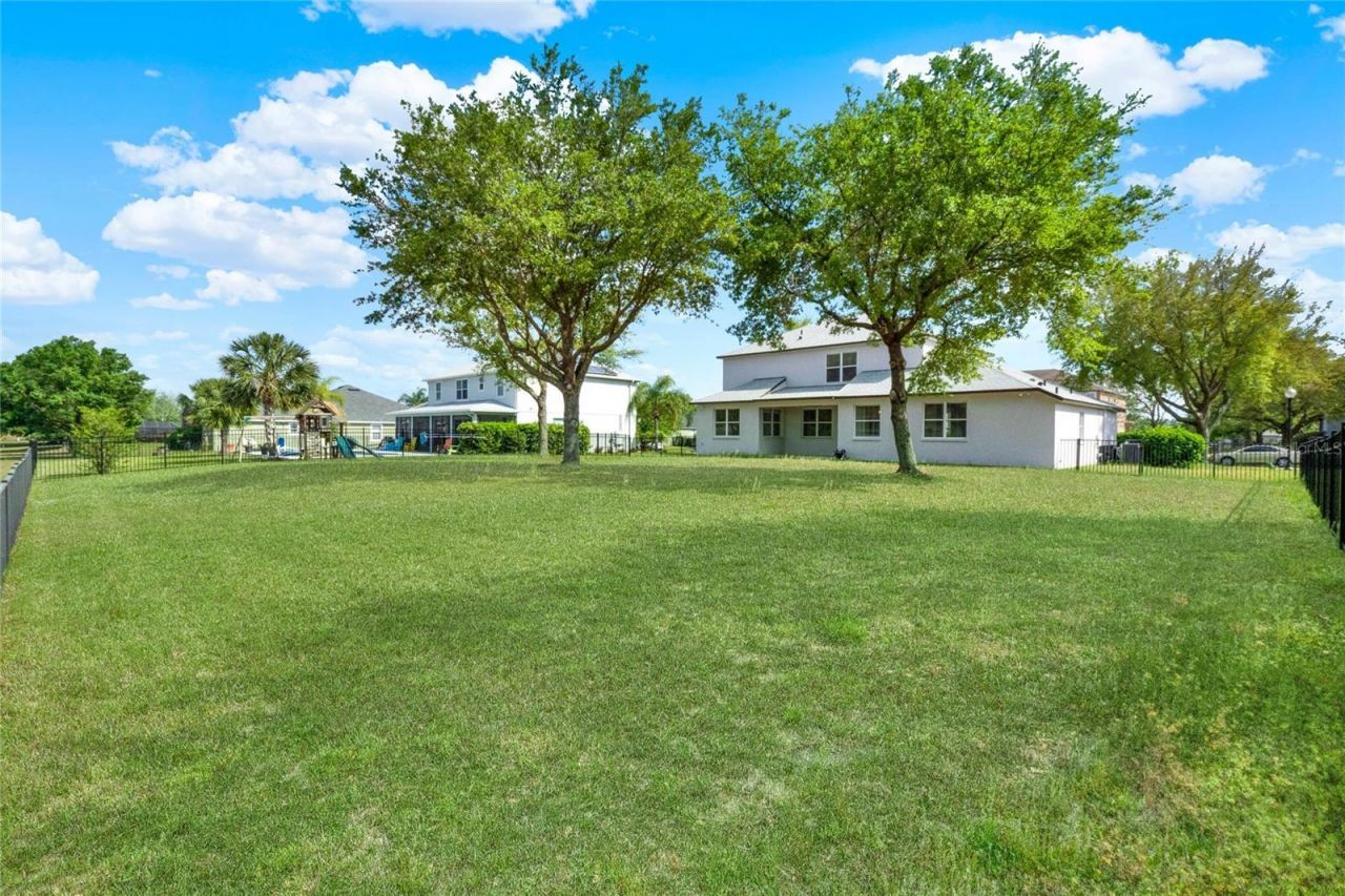 23503 Valderama Lane , Sorrento, FL 32776 Photo