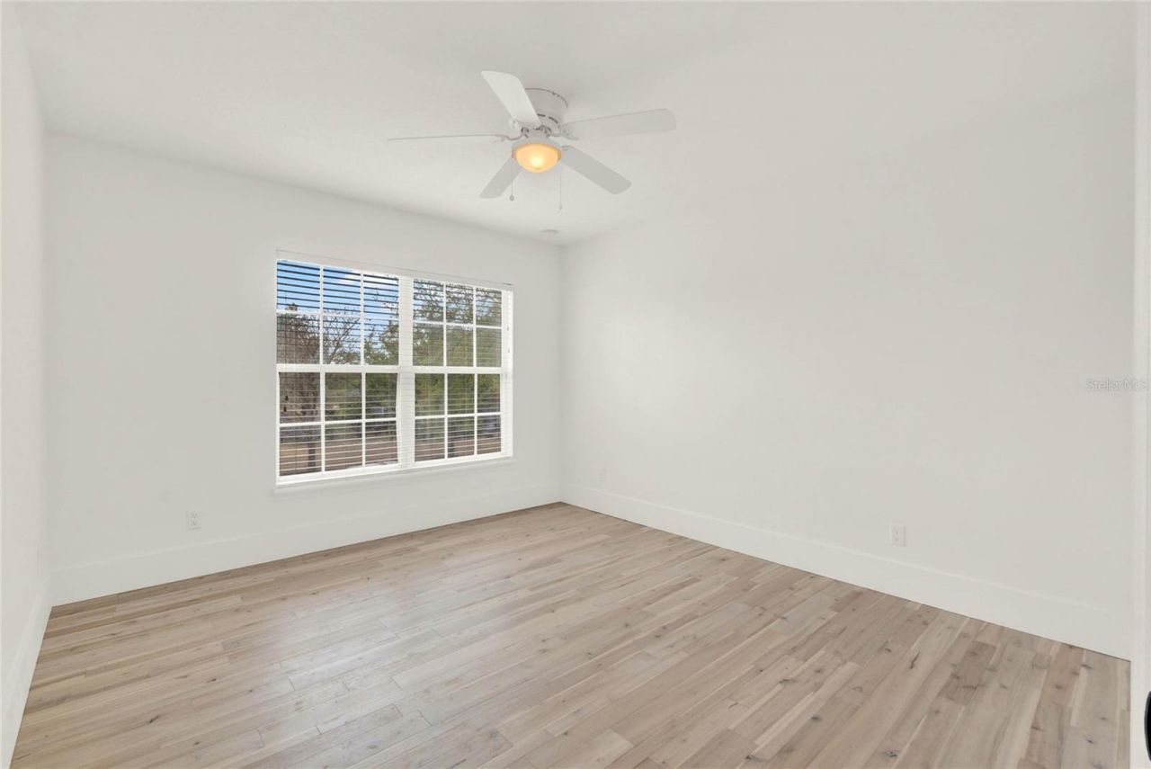 23503 Valderama Lane , Sorrento, FL 32776 Photo