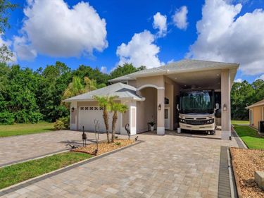 16201 CITRUS PKWY , CLERMONT, FL 34714