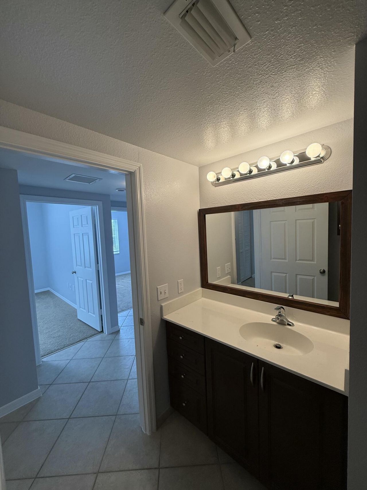 6386 Emerald Dunes Drive, Unit 201, West Palm Beach, FL 33411 Photo