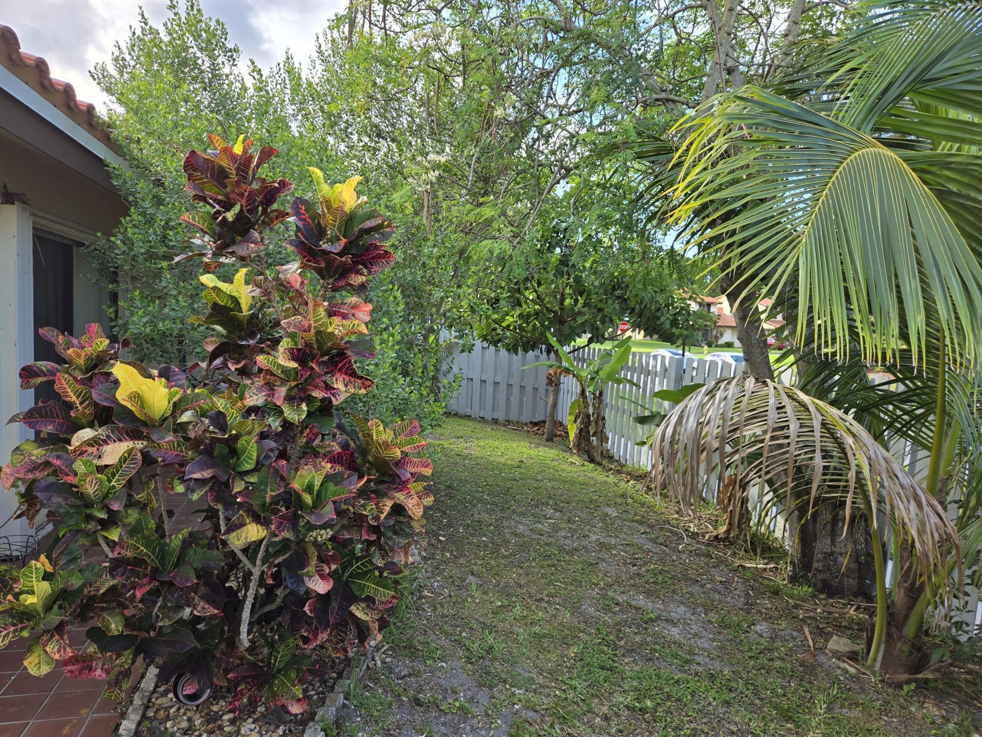 2835 Sand Pines, Lake Worth, FL 33462 Photo