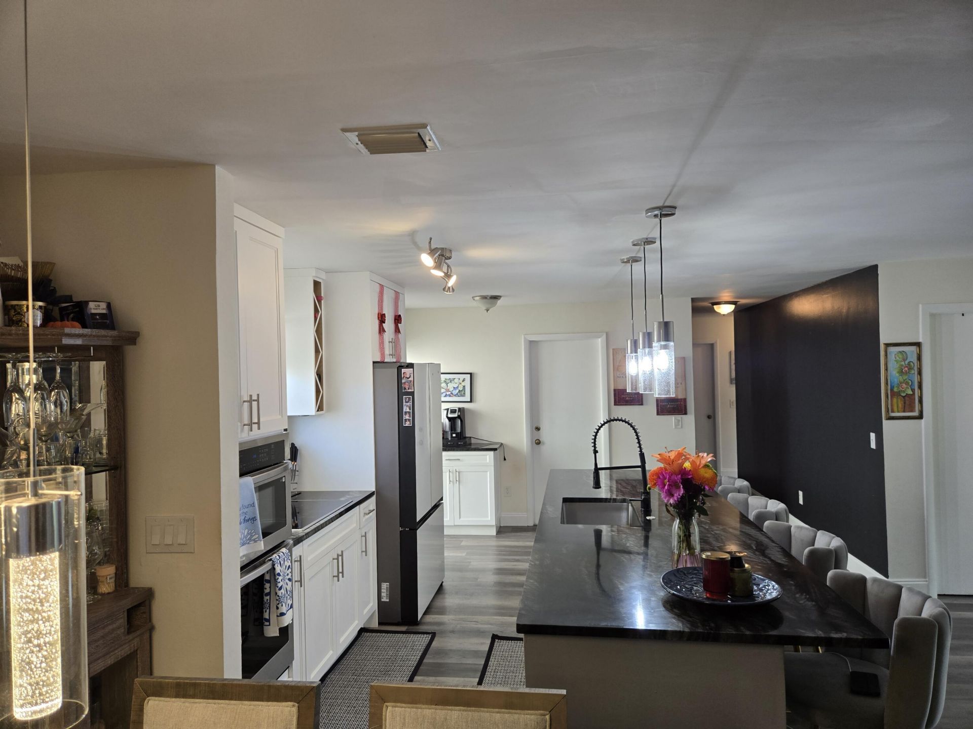 2835 Sand Pines, Lake Worth, FL 33462 Photo