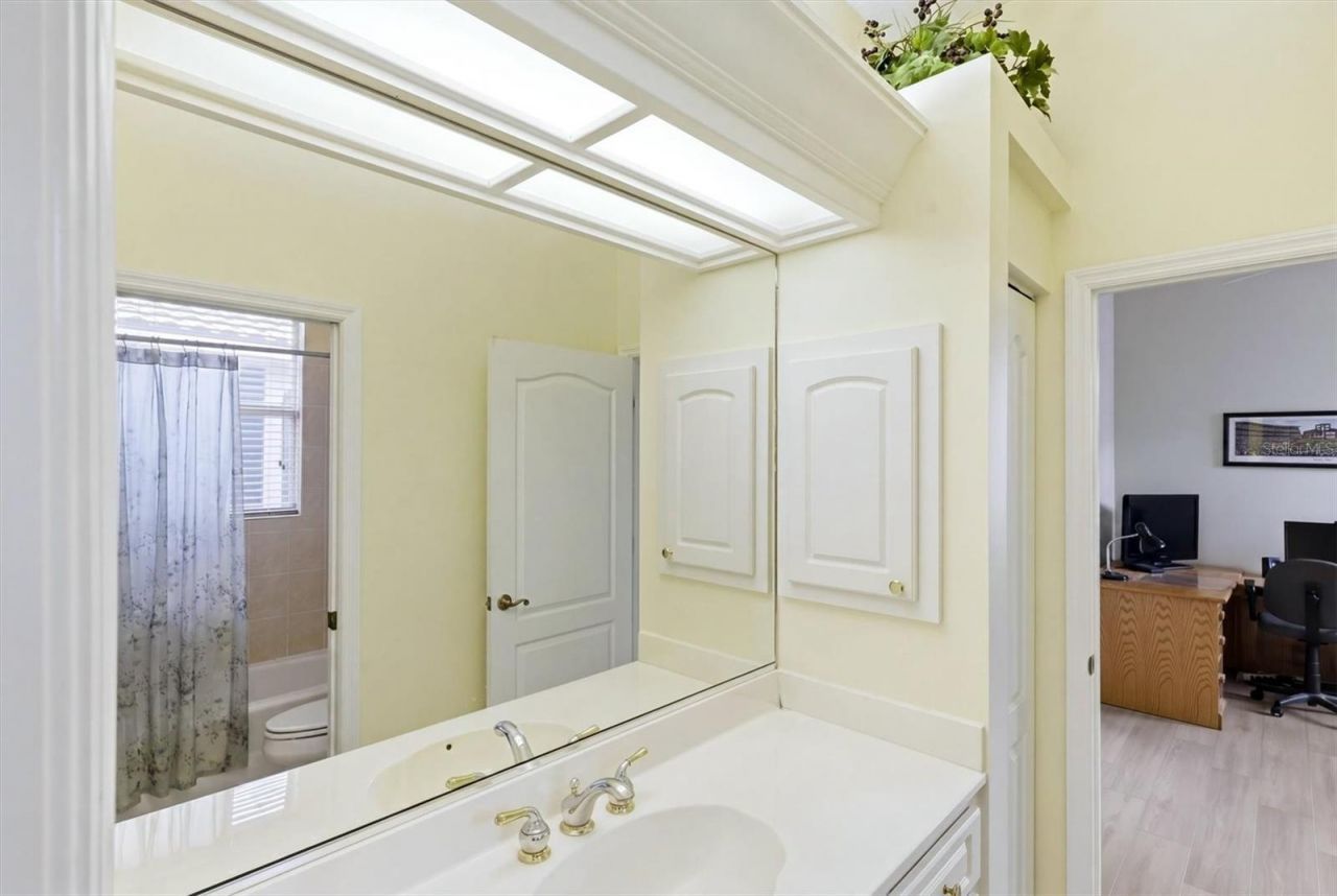 401 Marsh Creek Road, Venice, FL 34292 Photo