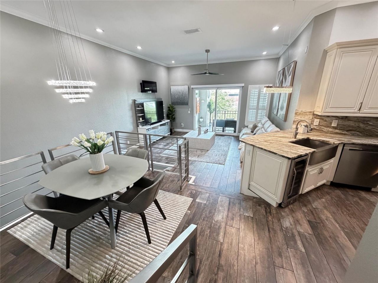 756 Coral Reef Drive, Tampa, FL 33602 Photo