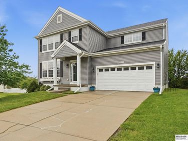 19332 N Street , Omaha, NE 68135
