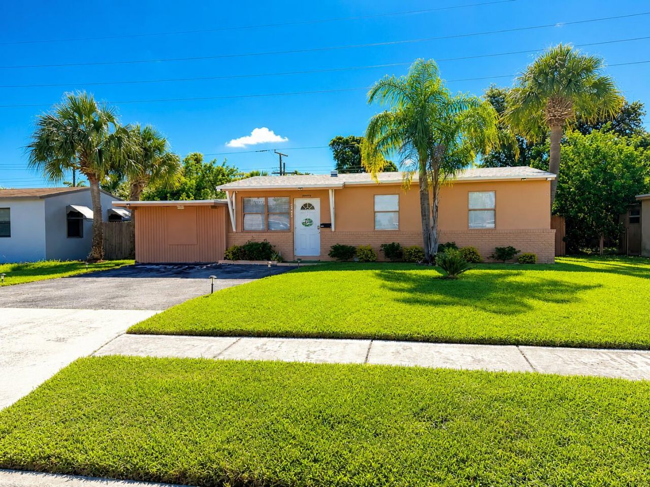 2940 Avenue, Riviera Beach, FL 33404 Photo