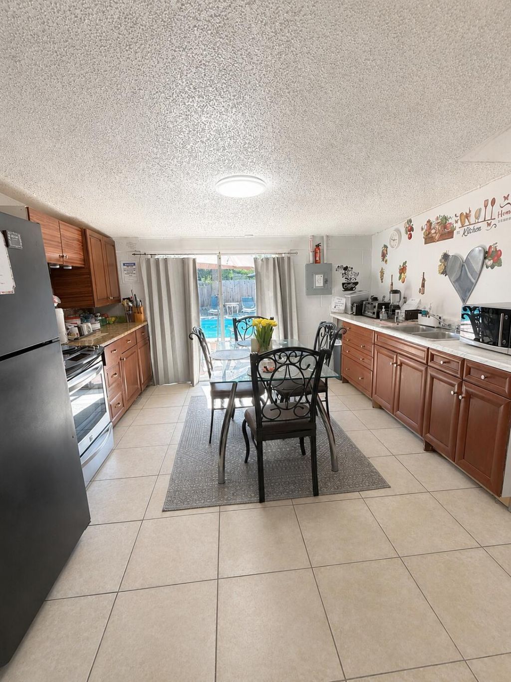 2940 Avenue, Riviera Beach, FL 33404 Photo